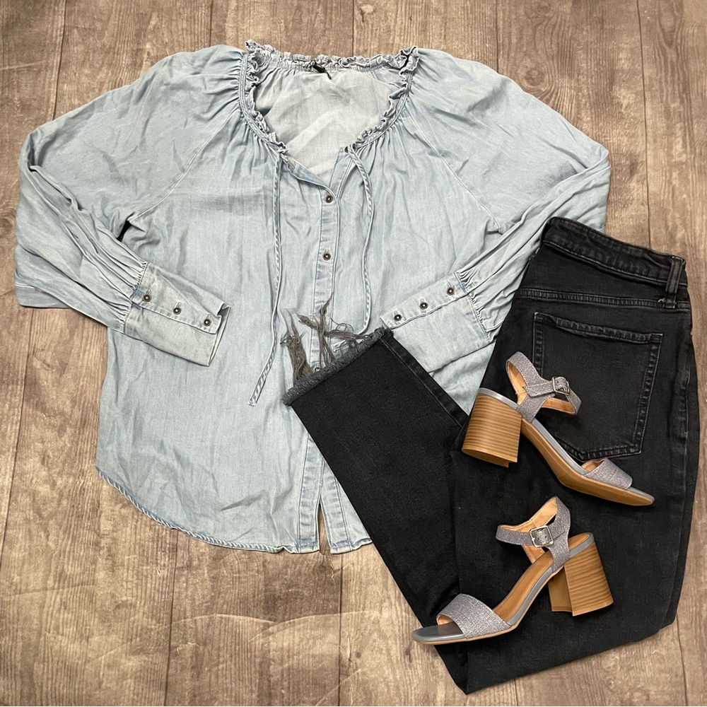 A.n.a. chambray shirt